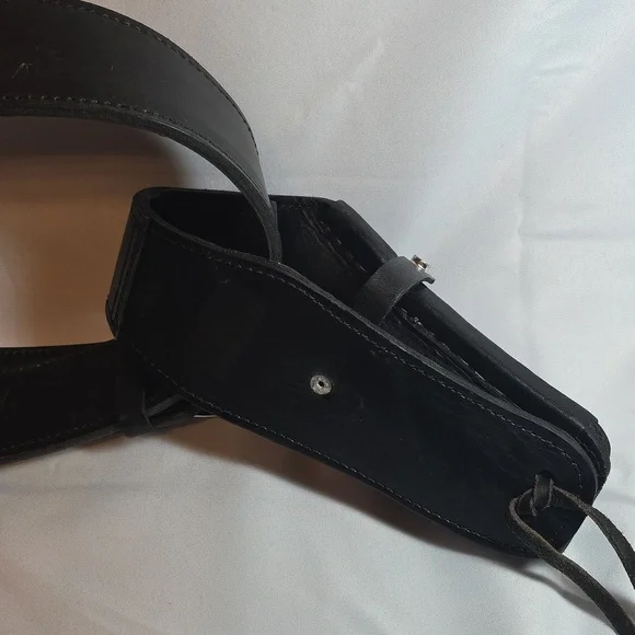 Gun Belt and Black Leather Holster - Picture 5 of 6